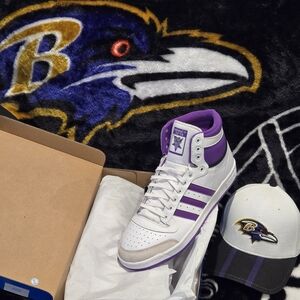 SOLD!! Mens Adidas Top Ten White/Active Purple Size 13